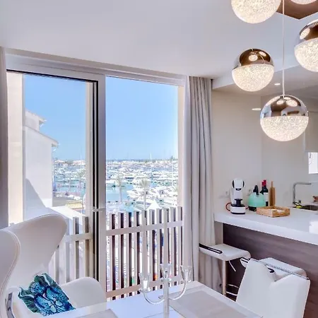 Gold Ii - Luxurious - *