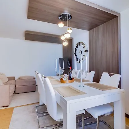 Daire Gold Ii - Luxurious -