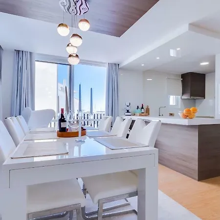 Gold Ii - Luxurious -